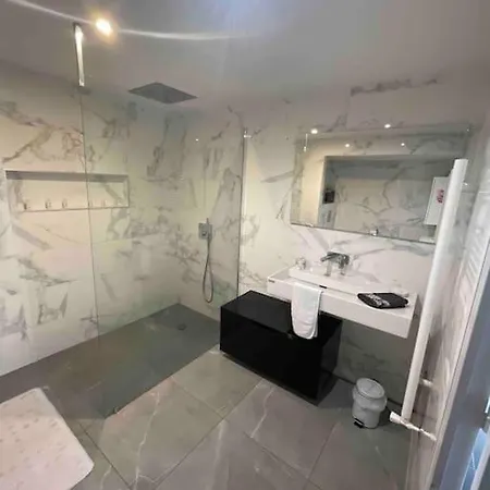 Grand Appartement Avec Vue Magnifique - Vercors - Une Experience Unique - Wifi Gratuit Grenoble Esterno foto